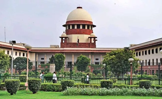 Supreme Court Directives To Telangana Andhra Pradesh States Over Teacher Posts - Sakshi