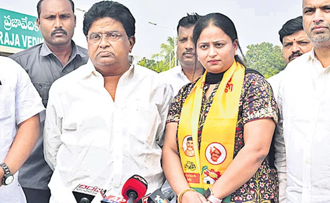 CM Chandrababu Confirms Vijayawada West Ticket to Jaleel Khan Daughter - Sakshi