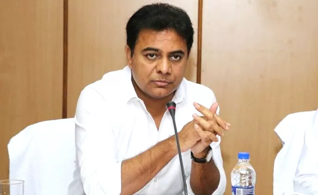 TRS Govt commited to resolve Journalists Problems says KTR - Sakshi