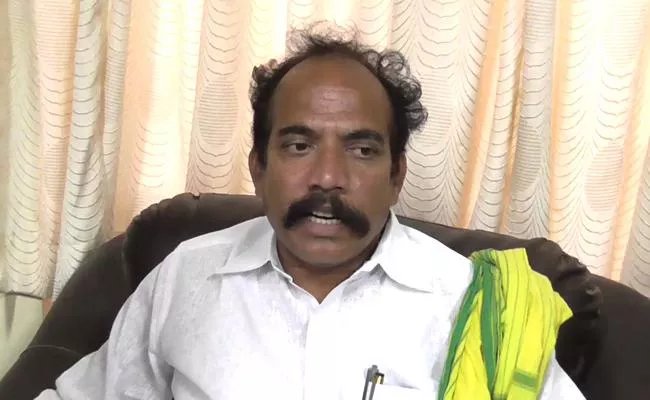 Kovvuri TDP Leaders Fires On Minister Jawahar - Sakshi