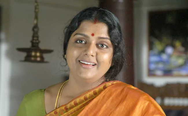 Case Filed Against Actress Bhanupriya In Samarlakota - Sakshi