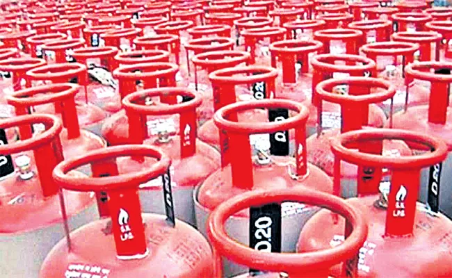 Gas Cylinder Balsts in Hyderabad Special Story - Sakshi