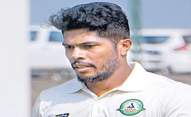 Umesh Yadav helps Vidarbha take control against Kerala - Sakshi