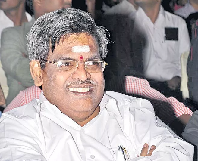 Sirivennela Seetharama Sastry gets Padma Shri award - Sakshi