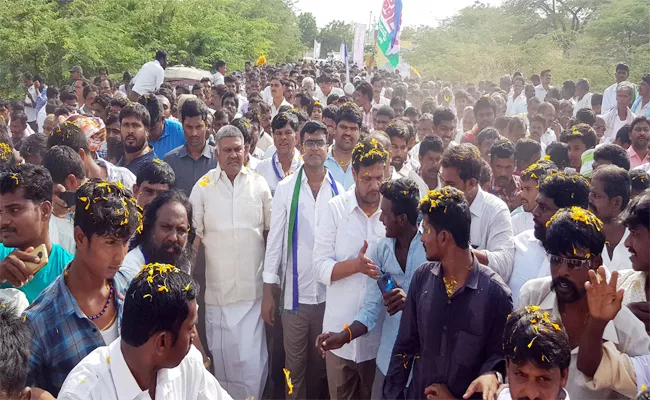 YSRCP Kethireddy Pedda Reddy Rally in Anantapur - Sakshi