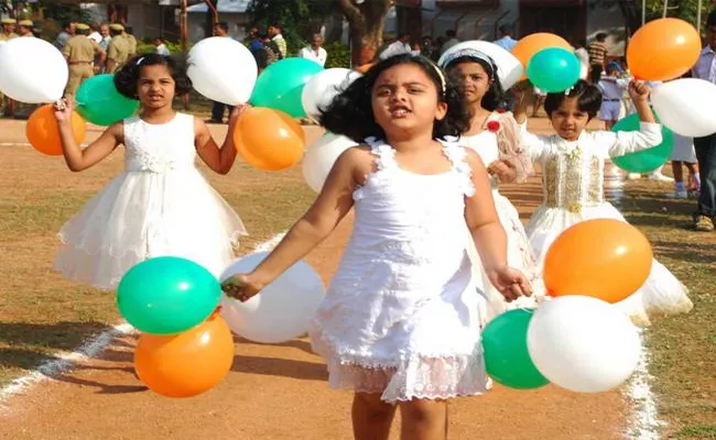 Republic Day Celebration In Khammam - Sakshi