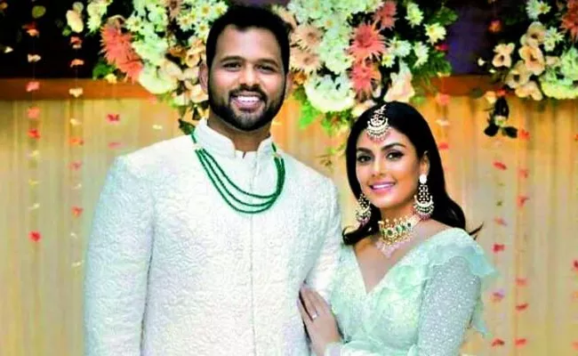 Anisha Ambrose Was Engaged to Guna Jakka Last Month - Sakshi