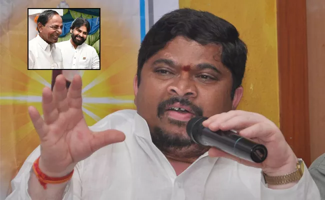 Ponnam Prabhakar Slams CM KCR - Sakshi