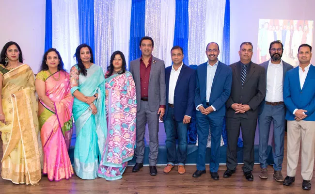 Dallas Telangana Praja Samithi New Committee Taking Oath - Sakshi