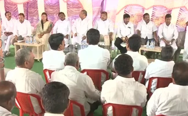 Botsa Satyanarayana Attend YSRCP Coordinators Meeting In Vizianagaram - Sakshi