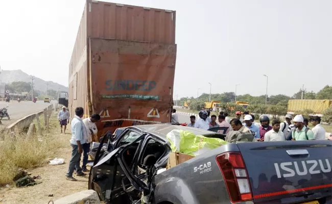 Family Died in Car Accident Chittoor - Sakshi