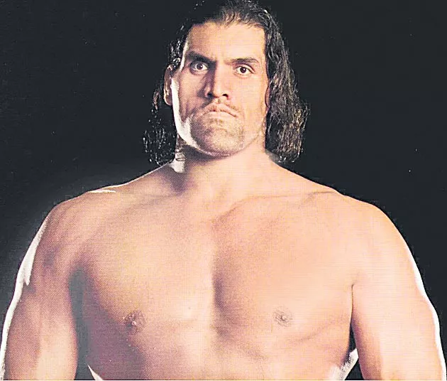 The Great Khali all set to make his Tollywood debut  - Sakshi