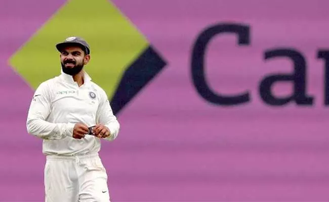 Virat Kohli Backs Under Fire Australian Pacer Mitchell Starc - Sakshi