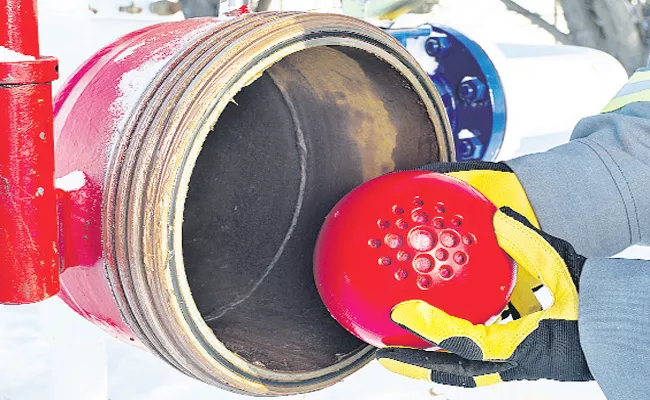 Smart Ball Treatment For Water Pipeline Leakages - Sakshi