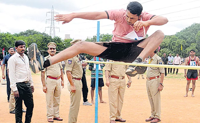 Police  bodybuilding tests from 11 - Sakshi