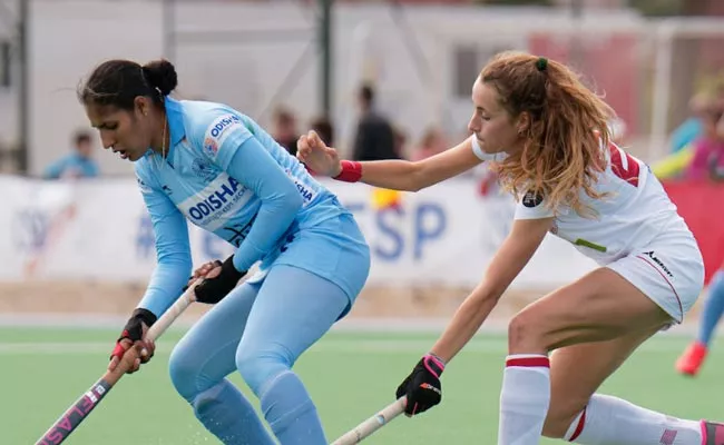 Indian Women's Hockey Team Held To 2-2 Draw By Spain In 4th Match - Sakshi