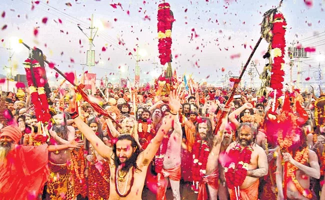 Kumbh Mela has attracted a large number of devotees - Sakshi