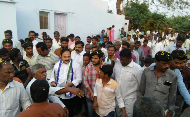 YSRCP Leaders Slams Chandrababu Naidu - Sakshi