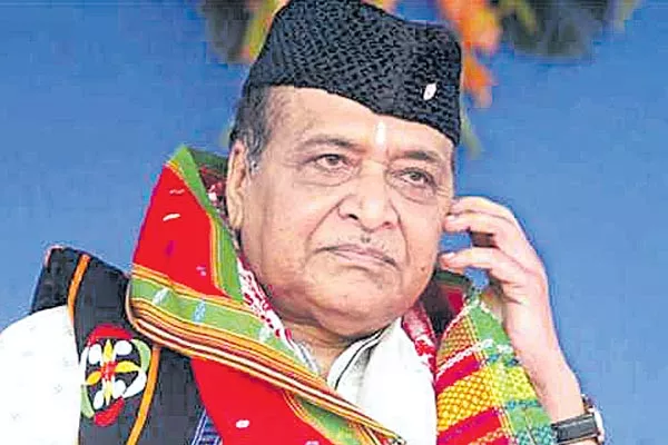 Bhupen Hazarika son refuses to accept Bharat Ratna - Sakshi