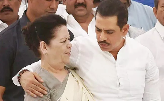 Robert Vadra Emotional Post On ED Questioning of His Mother - Sakshi