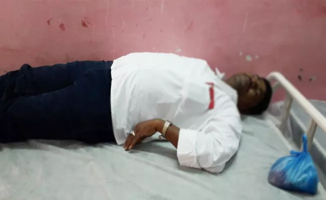 TDP Activist Attack on Work Inspector Anantapur - Sakshi