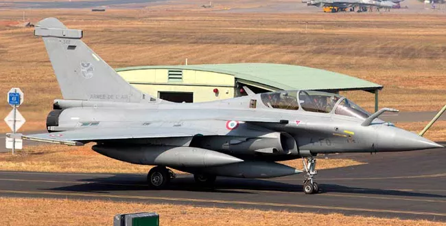 NDA Rafale Deal 2.86 Per Cent Cheaper Than UPA: CAG report - Sakshi