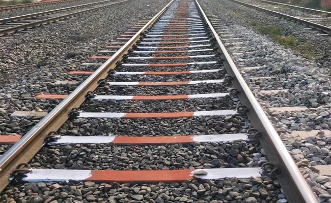 Porbandhar Model in Visakhapatnam Railway Station - Sakshi