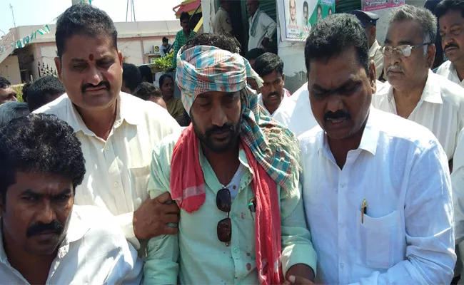 TDP Leaders Attack On YSRCP Office In Srikakulam - Sakshi