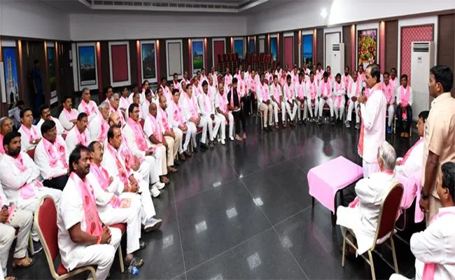 KCR to expand Cabinet on Feb 19 - Sakshi