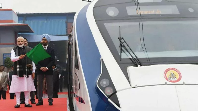 PM Modi Flags Off Indias Fastest Train - Sakshi