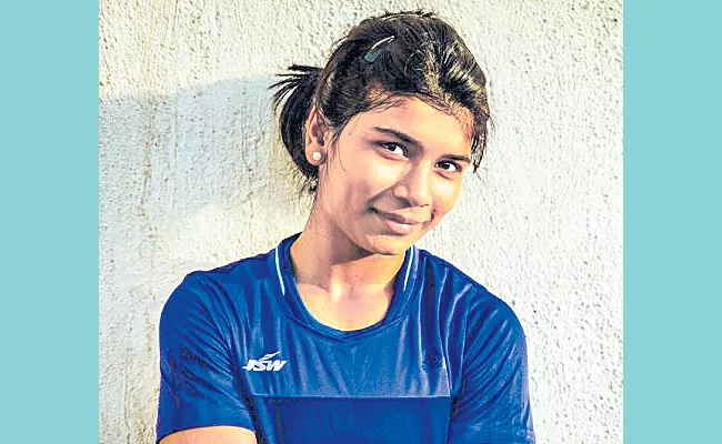 Nikhat zareen in quarter-final - Sakshi