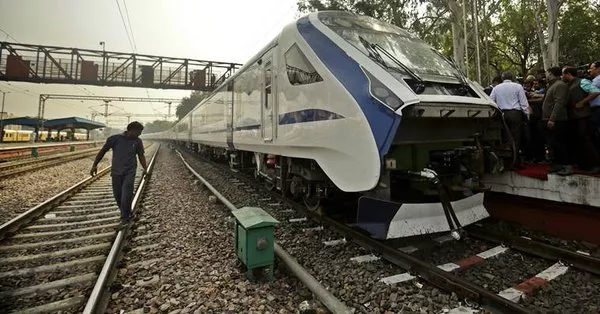 Vande Bharat Express breakdown near Tundla. Trying to find what went wrong - Sakshi