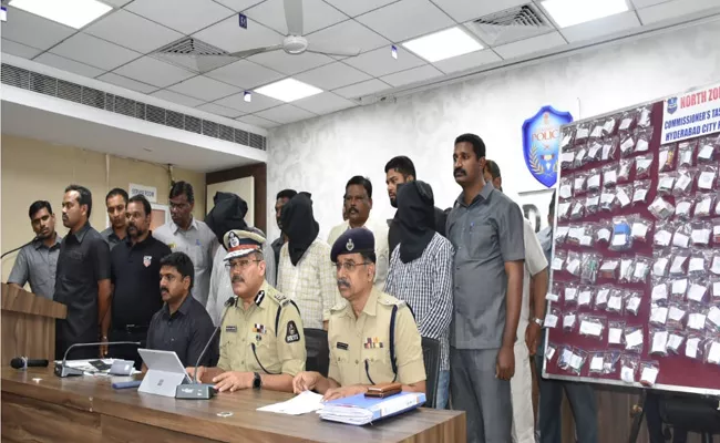 Illegal Visa Consultancy Gang Five Persons Held In Hyderabad 100 passports seized - Sakshi