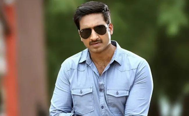 Gopichand injured during film shooting in jaipur - Sakshi