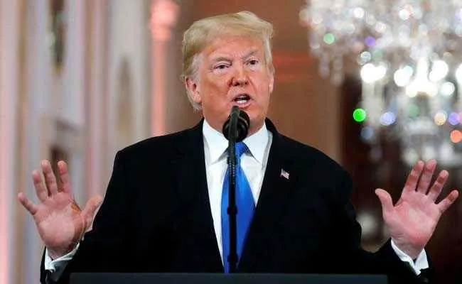 16 us states sue donald trump over National Emergency - Sakshi