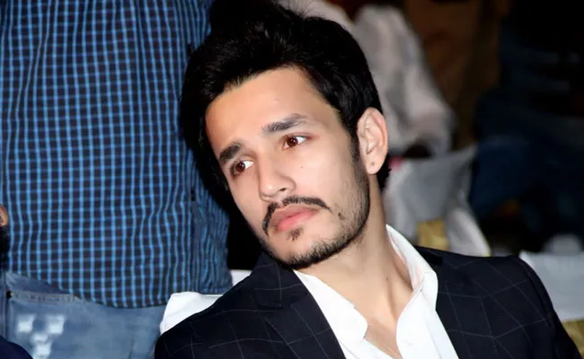  Bommarillu Bhaskar to direct Akhil Akkineni - Sakshi