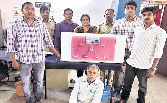 Sleeping Pills Smuggling in Hyderabad - Sakshi