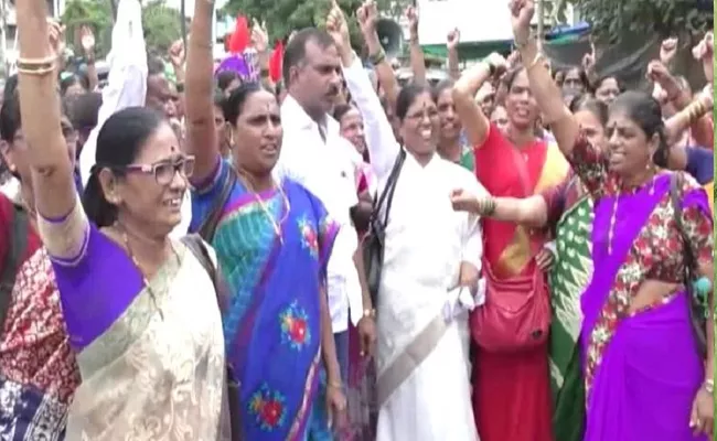 Anganwadi Workers Benefit With 2019 Union Budget - Sakshi