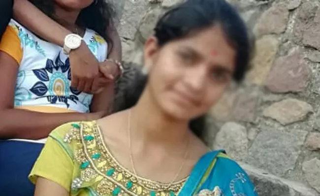 Degree Student Committed Suicide Due To Love Failure In Medchal - Sakshi