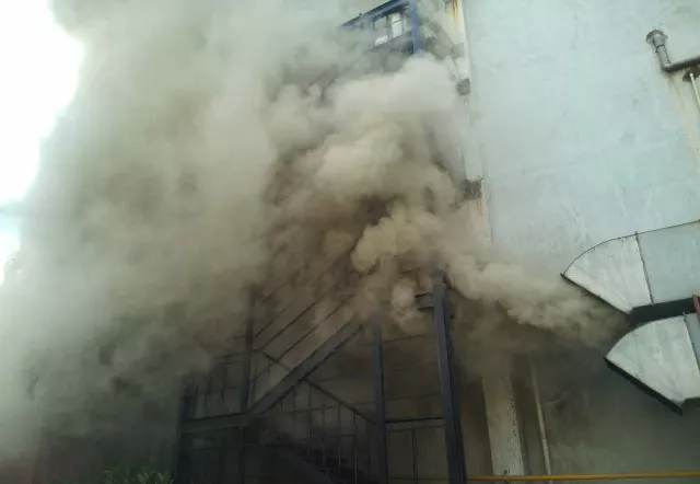 Mangaluru  Fire Accident in City Central mall  - Sakshi