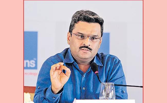 Chidambaram, Krishnan, Abhishek abused official powers to kill my exchanges and help NSE: Jignesh Shah on NSEL scam  - Sakshi