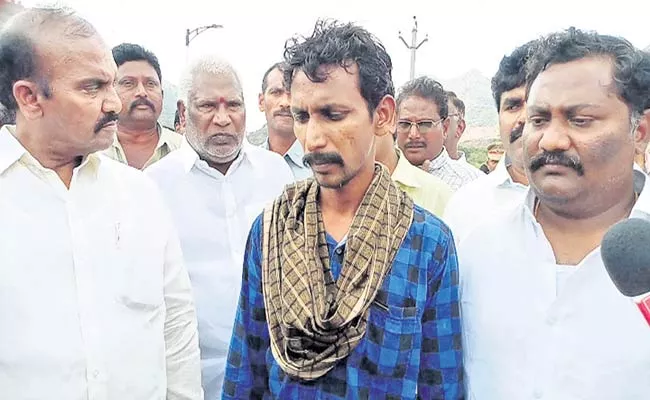 Farmer Kotaiah Suspicious Death Witness Comments - Sakshi