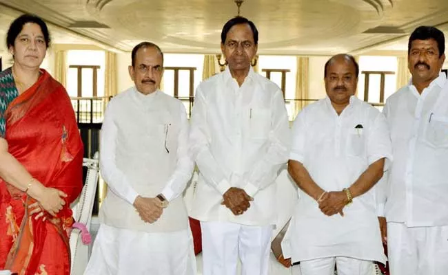 KCR Announced TRS MLC Candidates Names - Sakshi