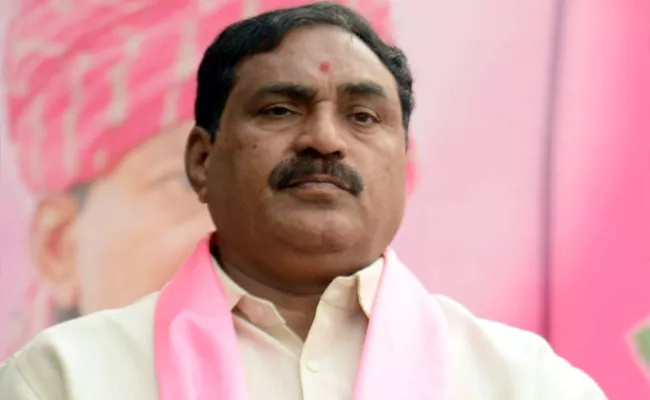 Errabelli Dayakar Rao take charge as the Minister of  Panchayat Raj - Sakshi