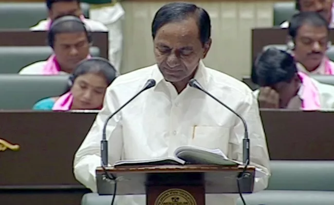 Farm Loan Waiver up to one Lakh Announced By telangana CM KCR - Sakshi