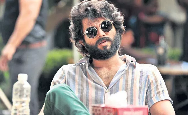 Arjun Reddy is remake in Kollywood And Bollywood - Sakshi