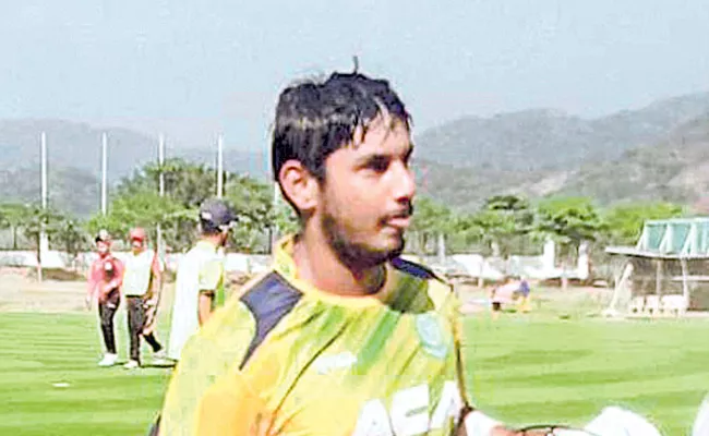 Delhi make strong comeback; Ricky Bhui blows Nagaland away - Sakshi