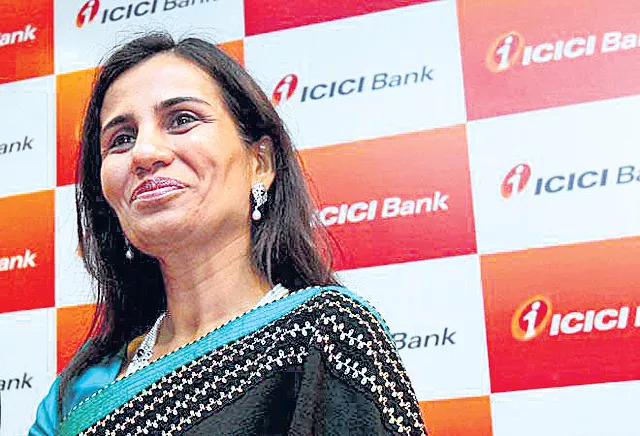 CBI issues lookout circular against Chanda Kochhar - Sakshi