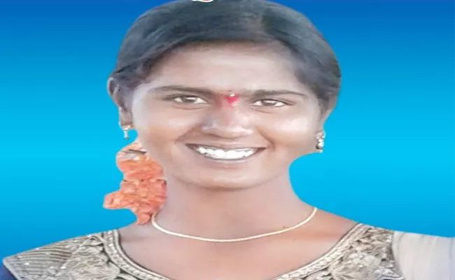 Lovers Comments Suicide Attempt In Nalgonda - Sakshi