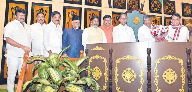 Padma Rao set to become Deputy Speaker of Telangana - Sakshi